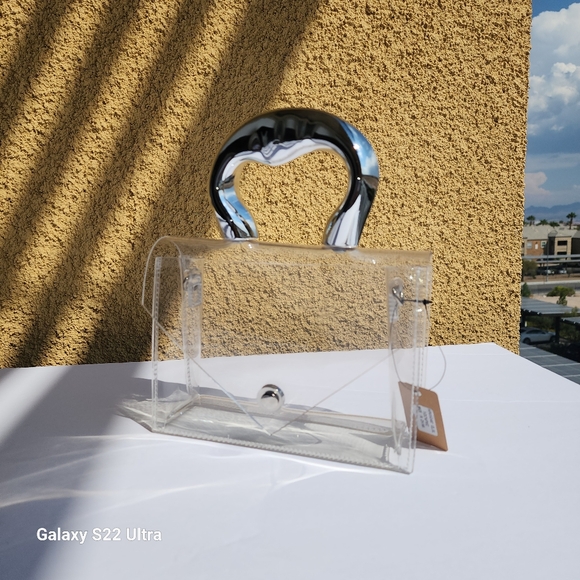 Small Womens Stadium Approved PVC Transparent Twist Lock Flap Jelly Crossbody - Picture 10 of 10